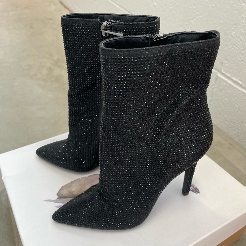 Black sparkle boot